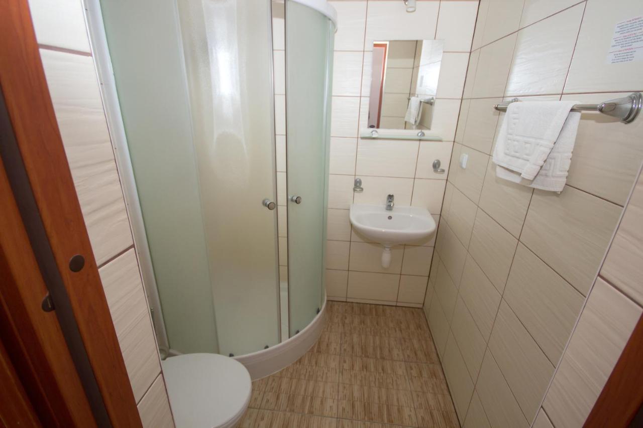 Deims Hotel Шилуте Номер фото